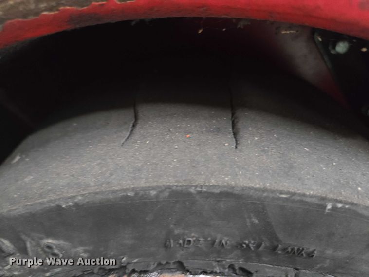 image for item EC4254 Landoll B40i5 forklift