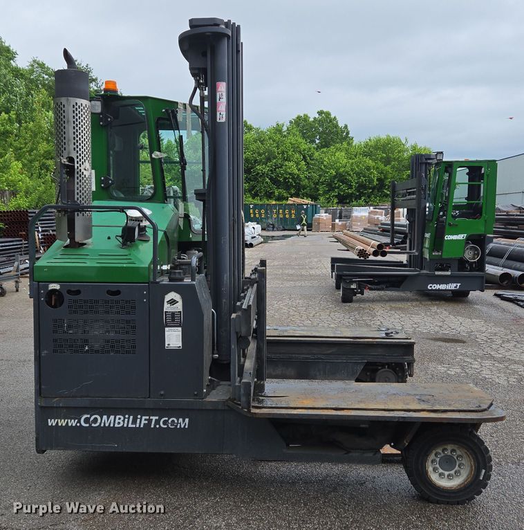image for item EC4262 2016 CombiLift C8000 forklift