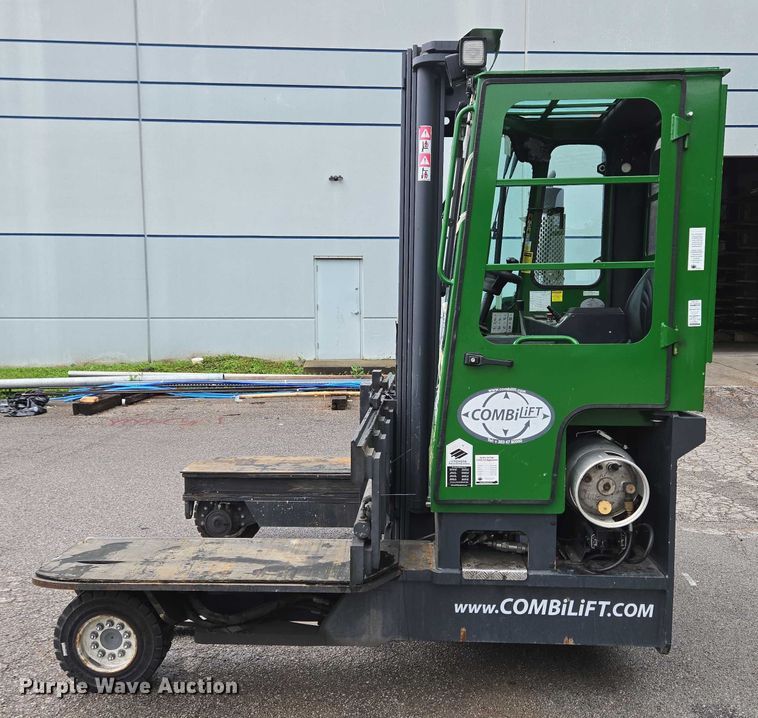 image for item EC4262 2016 CombiLift C8000 forklift