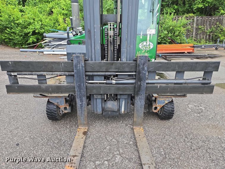 image for item EC4262 2016 CombiLift C8000 forklift