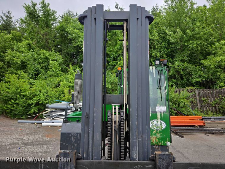 image for item EC4262 2016 CombiLift C8000 forklift