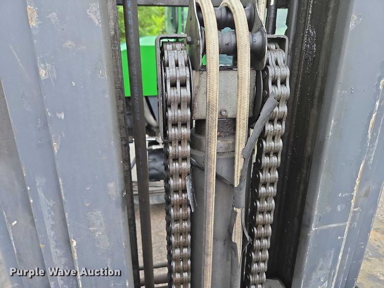 image for item EC4262 2016 CombiLift C8000 forklift