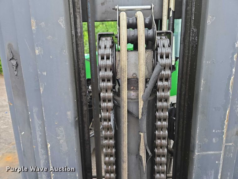 image for item EC4262 2016 CombiLift C8000 forklift