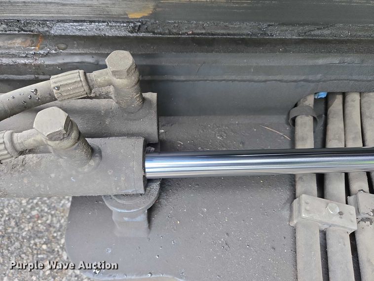 image for item EC4262 2016 CombiLift C8000 forklift