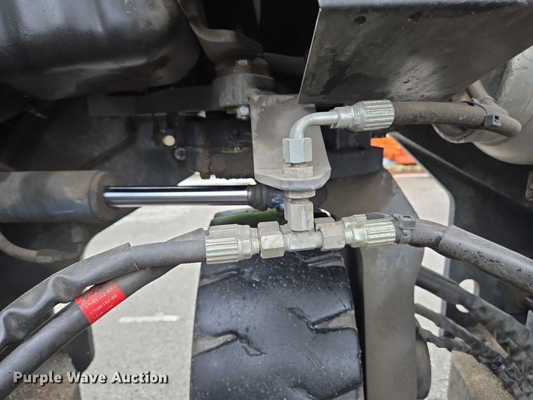 image for item EC4262 2016 CombiLift C8000 forklift