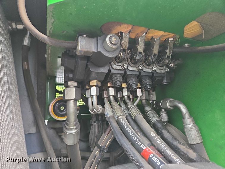 image for item EC4262 2016 CombiLift C8000 forklift