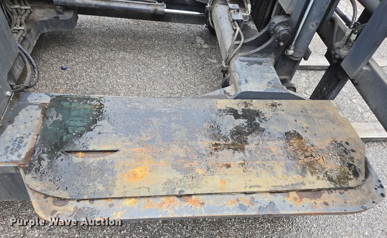 image for item EC4262 2016 CombiLift C8000 forklift