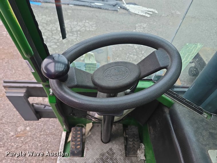 image for item EC4262 2016 CombiLift C8000 forklift