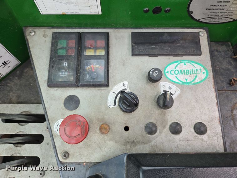 image for item EC4262 2016 CombiLift C8000 forklift