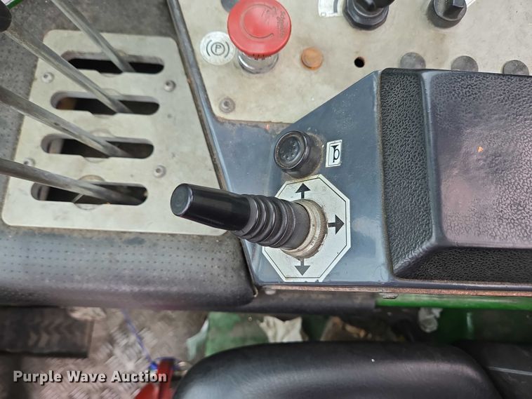 image for item EC4262 2016 CombiLift C8000 forklift