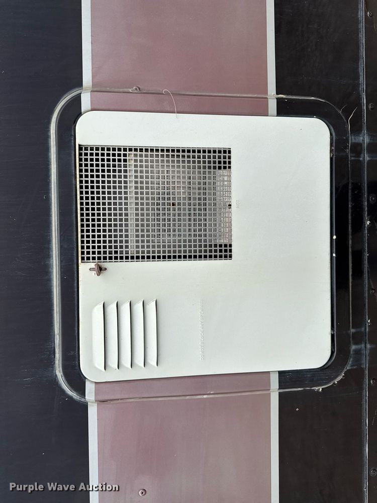 image for item EC7972 1996 Safari Sahahra RV