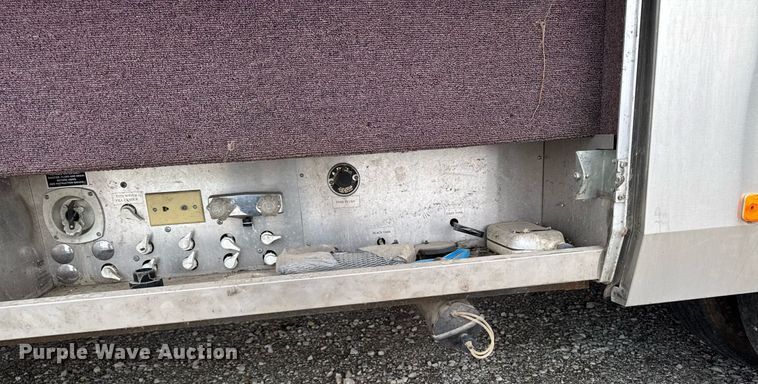 image for item EC7972 1996 Safari Sahahra RV