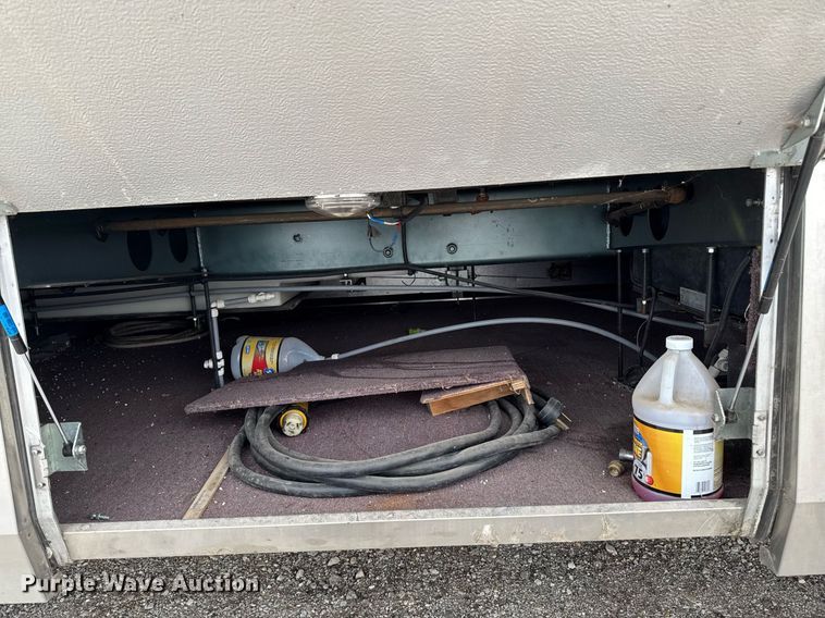 image for item EC7972 1996 Safari Sahahra RV