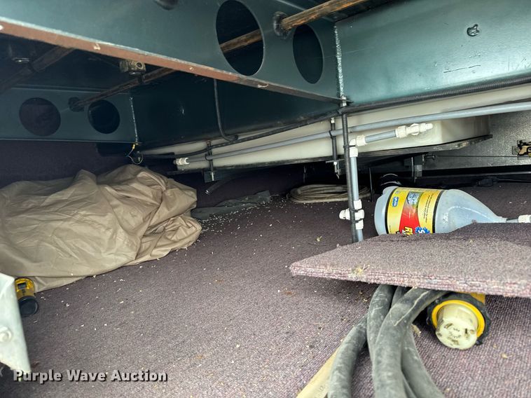 image for item EC7972 1996 Safari Sahahra RV