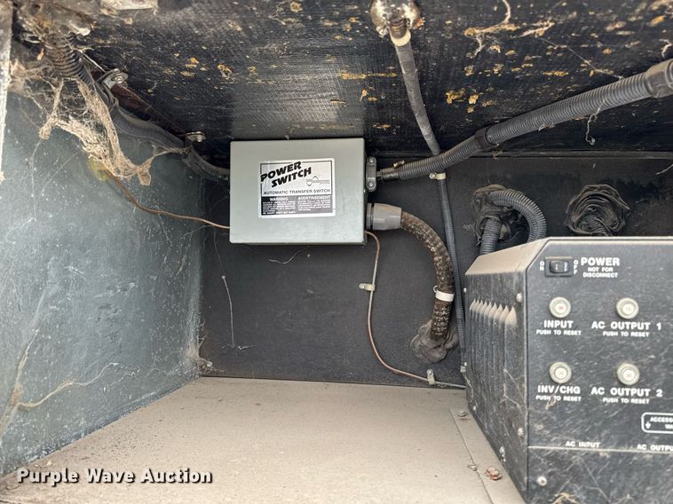 image for item EC7972 1996 Safari Sahahra RV