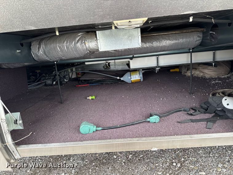 image for item EC7972 1996 Safari Sahahra RV