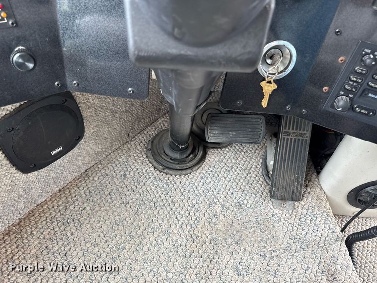 image for item EC7972 1996 Safari Sahahra RV