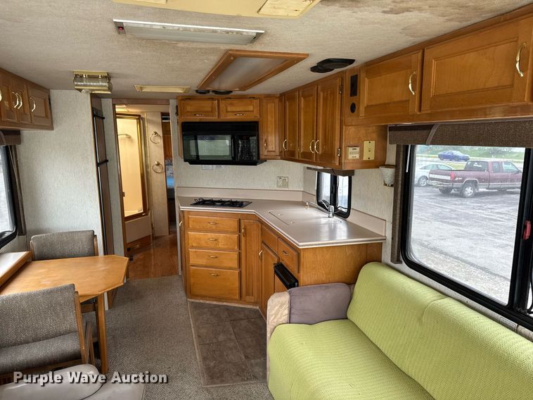 image for item EC7972 1996 Safari Sahahra RV