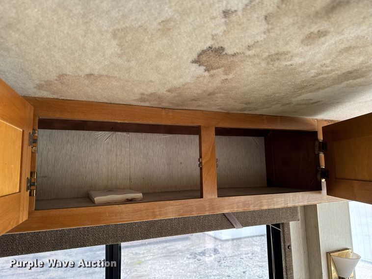 image for item EC7972 1996 Safari Sahahra RV