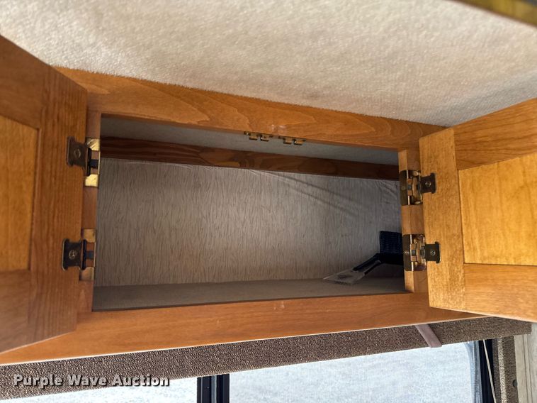 image for item EC7972 1996 Safari Sahahra RV