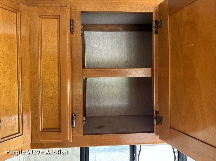 image for item EC7972 1996 Safari Sahahra RV