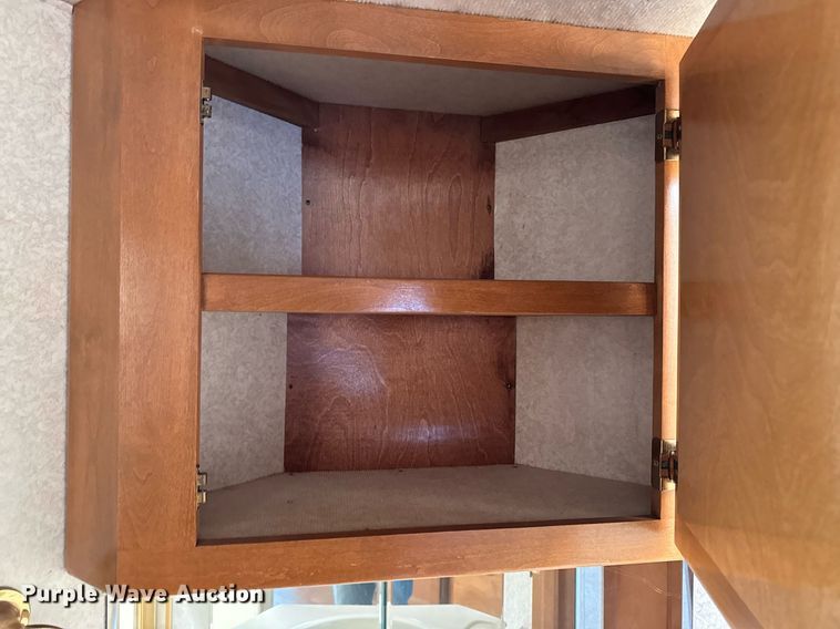 image for item EC7972 1996 Safari Sahahra RV