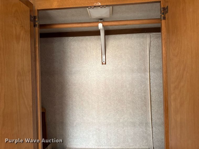 image for item EC7972 1996 Safari Sahahra RV