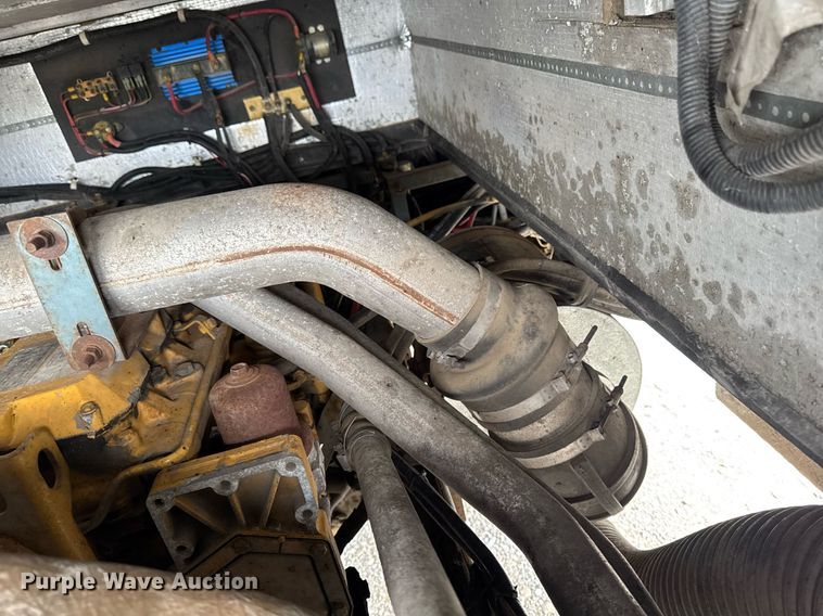 image for item EC7972 1996 Safari Sahahra RV