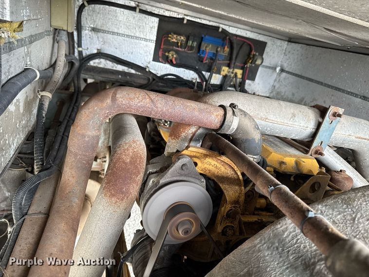 image for item EC7972 1996 Safari Sahahra RV