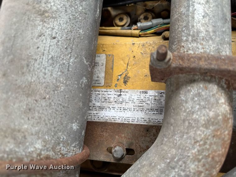 image for item EC7972 1996 Safari Sahahra RV