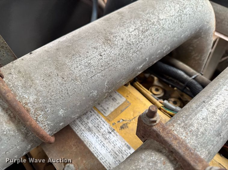 image for item EC7972 1996 Safari Sahahra RV