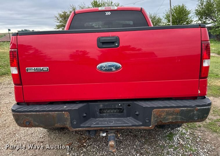 image for item EC7980 2006 Ford F150 SuperCrew pickup truck