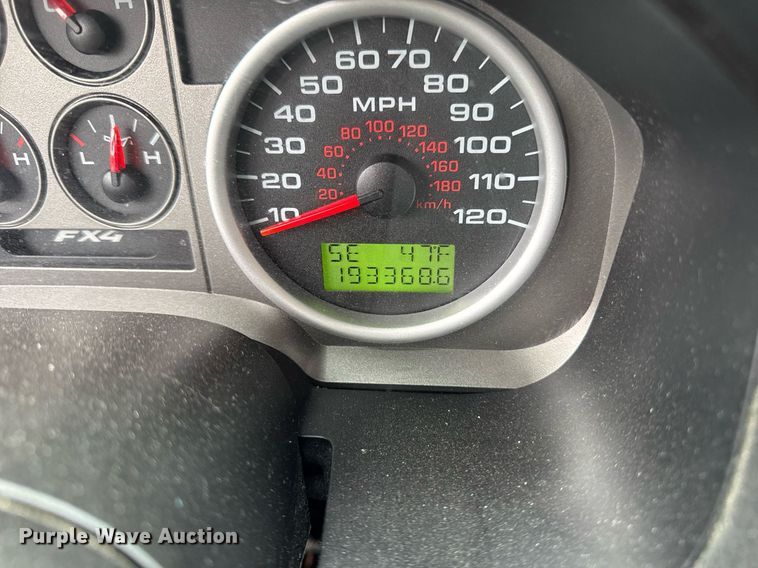 image for item EC7980 2006 Ford F150 SuperCrew pickup truck