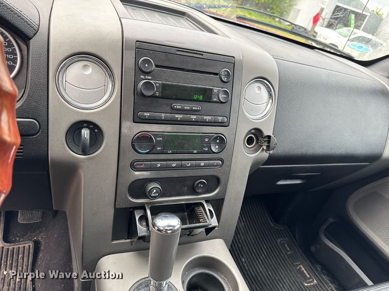 image for item EC7980 2006 Ford F150 SuperCrew pickup truck