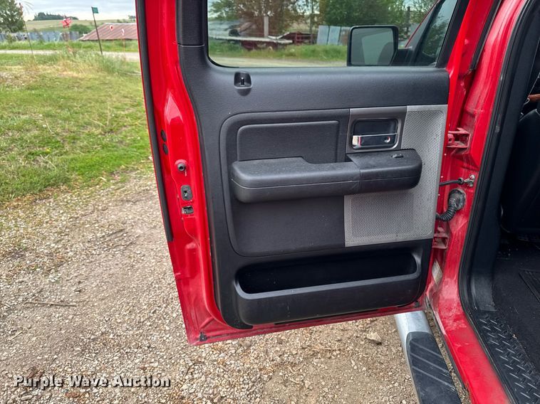 image for item EC7980 2006 Ford F150 SuperCrew pickup truck