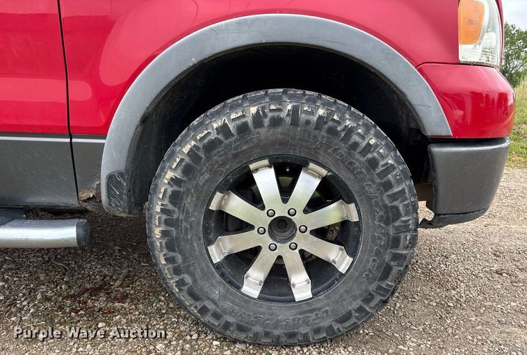 image for item EC7980 2006 Ford F150 SuperCrew pickup truck