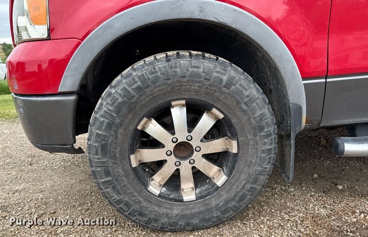 image for item EC7980 2006 Ford F150 SuperCrew pickup truck