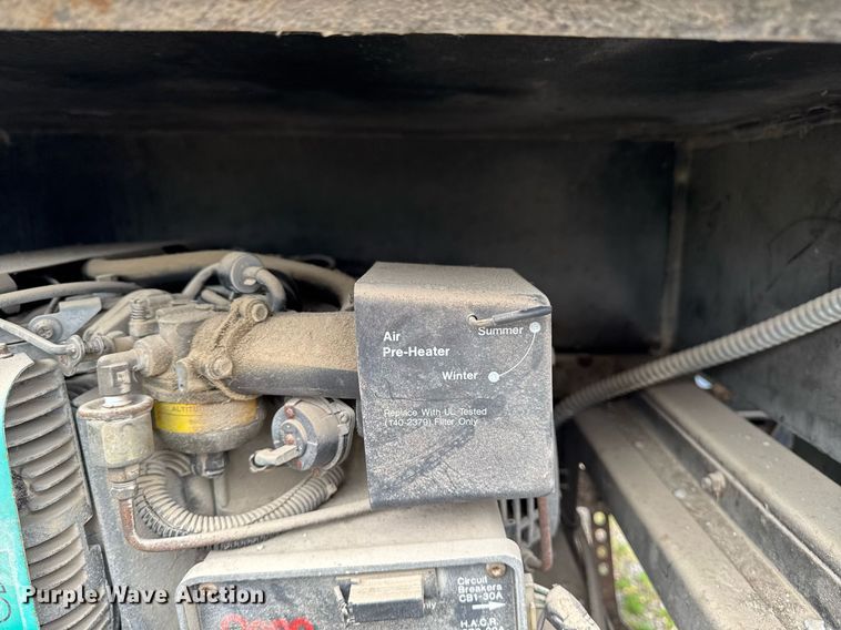 image for item EC7981 1996 Winnebago WCG34WA RV