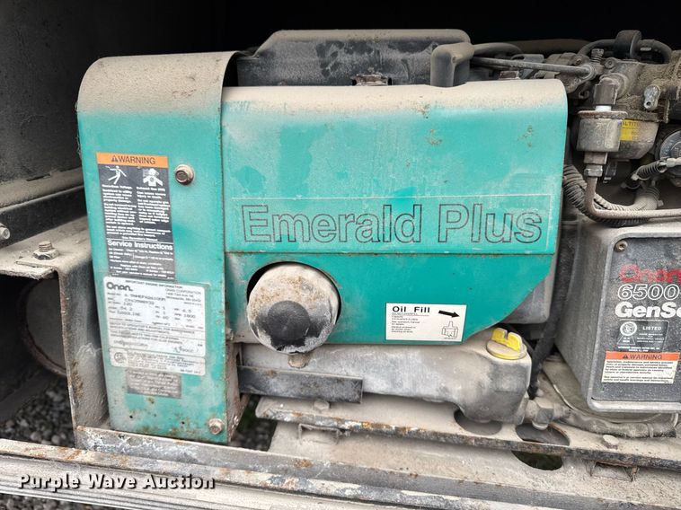 image for item EC7981 1996 Winnebago WCG34WA RV