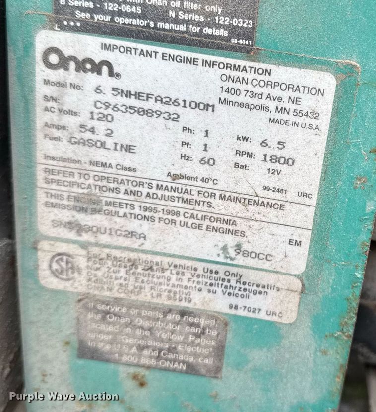 image for item EC7981 1996 Winnebago WCG34WA RV