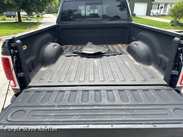 image for item EC7985 2013 Dodge Ram 1500 Quad Cab pickup truck