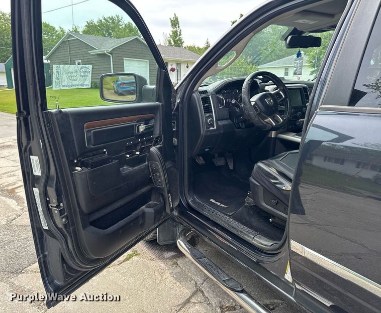 image for item EC7985 2013 Dodge Ram 1500 Quad Cab pickup truck