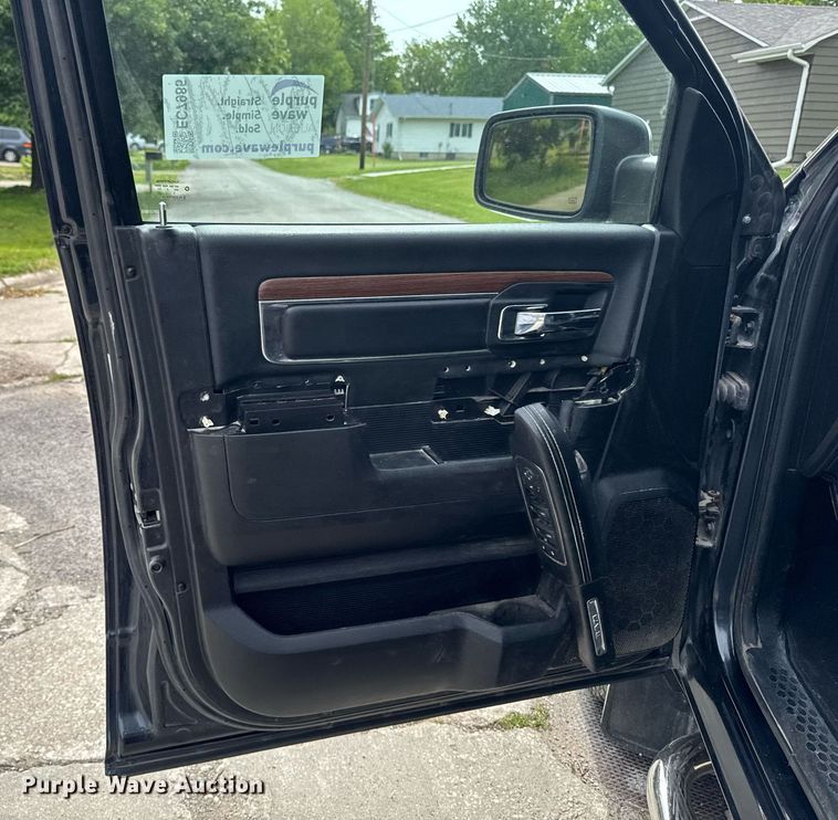 image for item EC7985 2013 Dodge Ram 1500 Quad Cab pickup truck