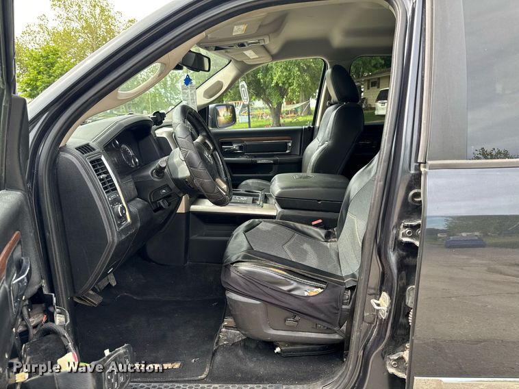 image for item EC7985 2013 Dodge Ram 1500 Quad Cab pickup truck