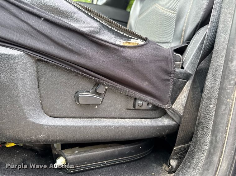 image for item EC7985 2013 Dodge Ram 1500 Quad Cab pickup truck