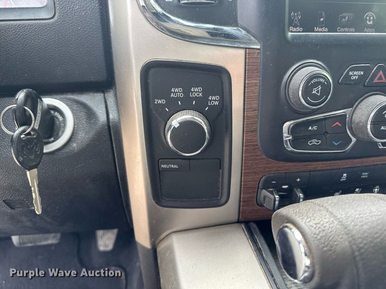 image for item EC7985 2013 Dodge Ram 1500 Quad Cab pickup truck