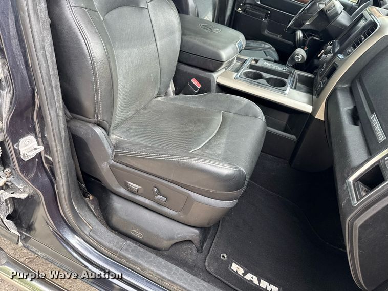 image for item EC7985 2013 Dodge Ram 1500 Quad Cab pickup truck