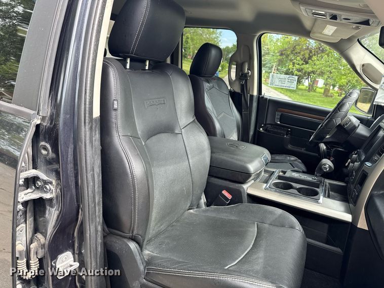 image for item EC7985 2013 Dodge Ram 1500 Quad Cab pickup truck