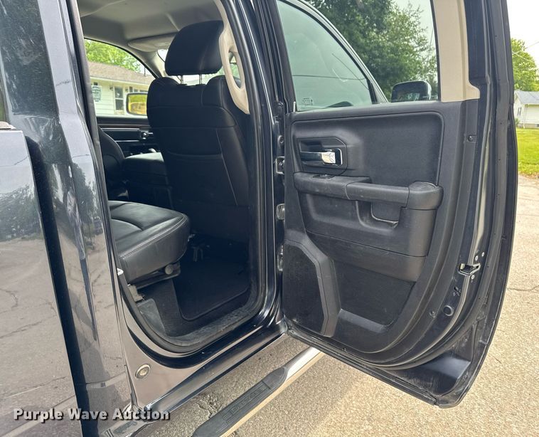 image for item EC7985 2013 Dodge Ram 1500 Quad Cab pickup truck