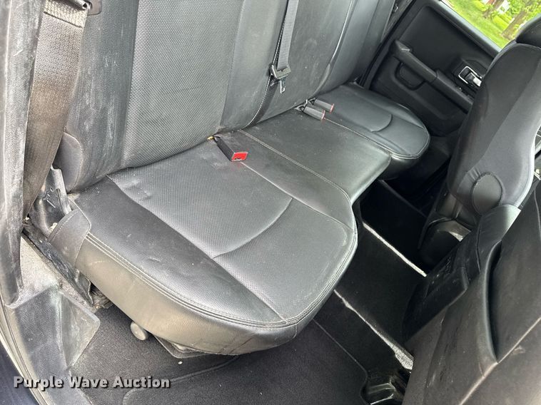 image for item EC7985 2013 Dodge Ram 1500 Quad Cab pickup truck